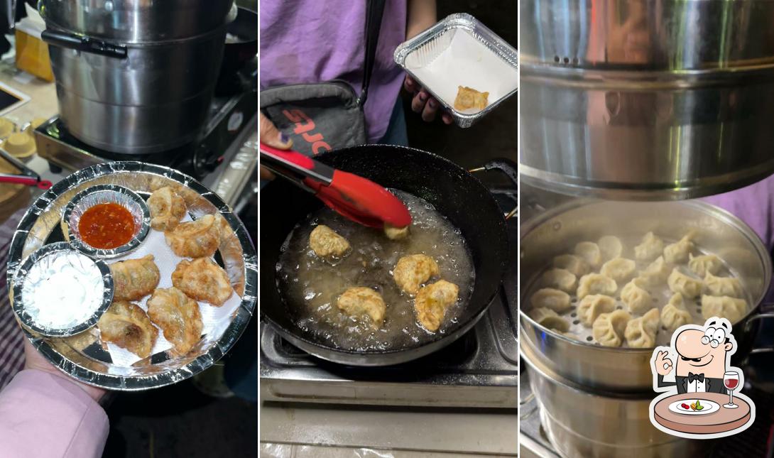 Food at Smiling Momos