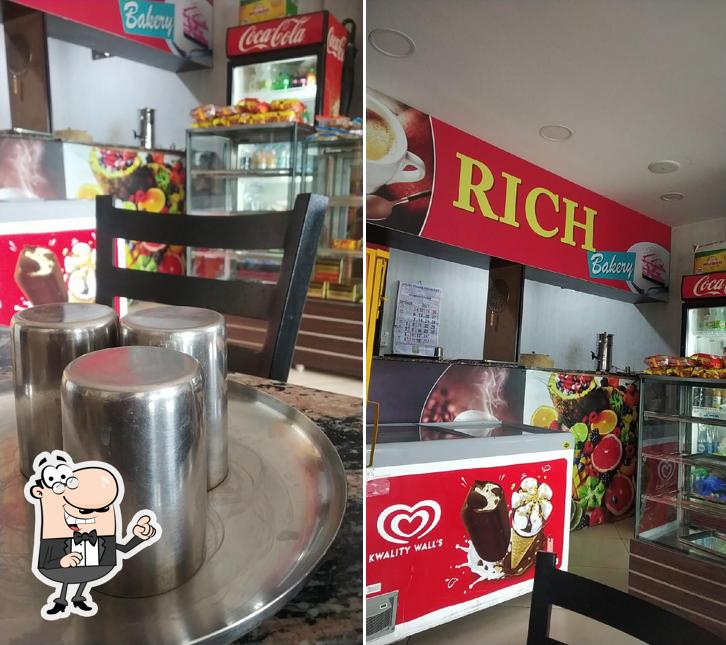 Rich Bakery