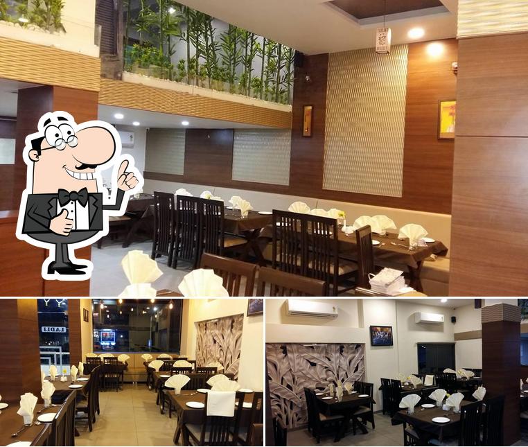 Look at the photo of Ladli Restaurant & Cafe