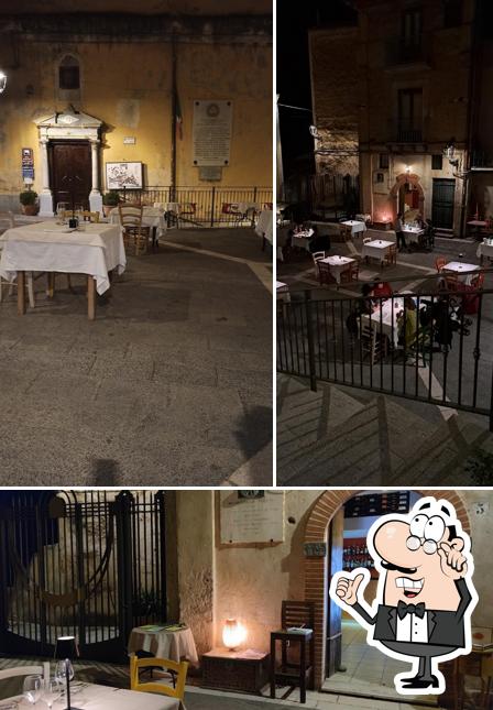 Dai un'occhiata agli interni di Malabar
