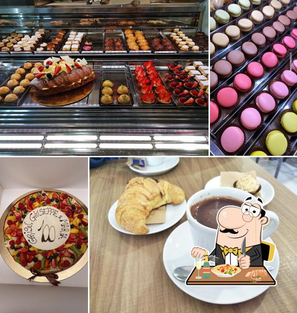 Platti al Pasticceria Gelateria Chocolat