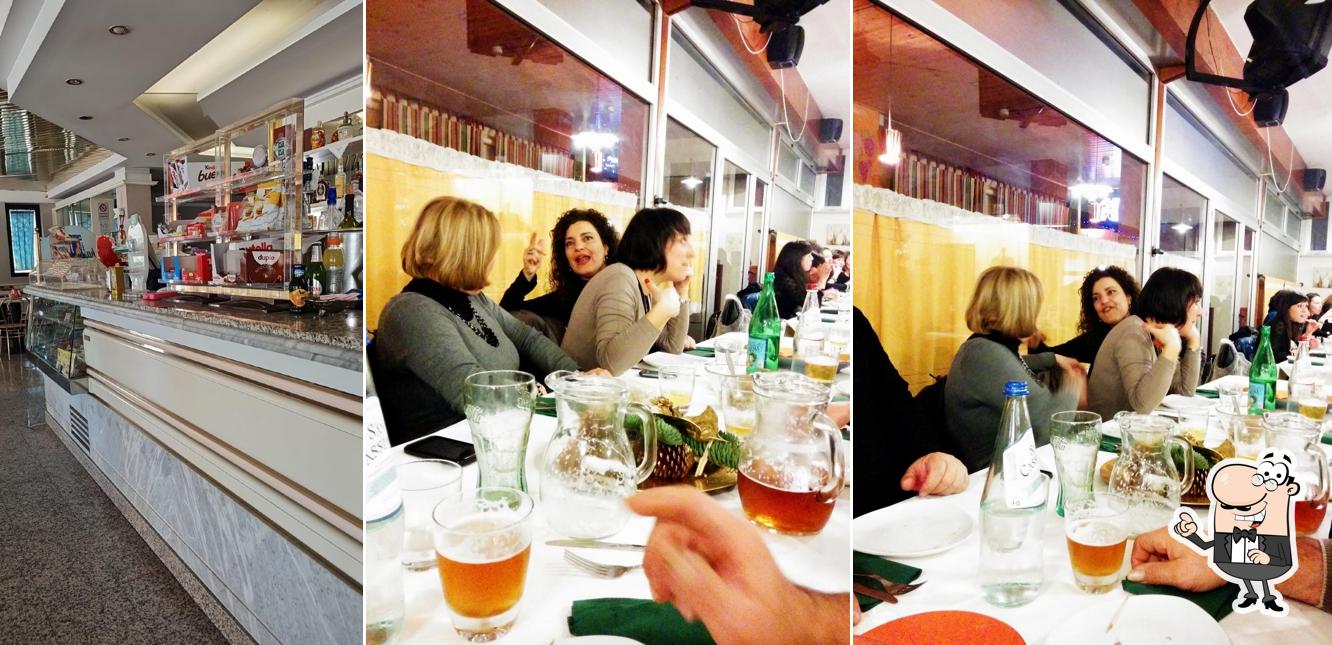 Gli interni di Bar Caffè Mandozzi Silvio