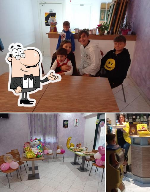 Gli interni di Bar La Perla