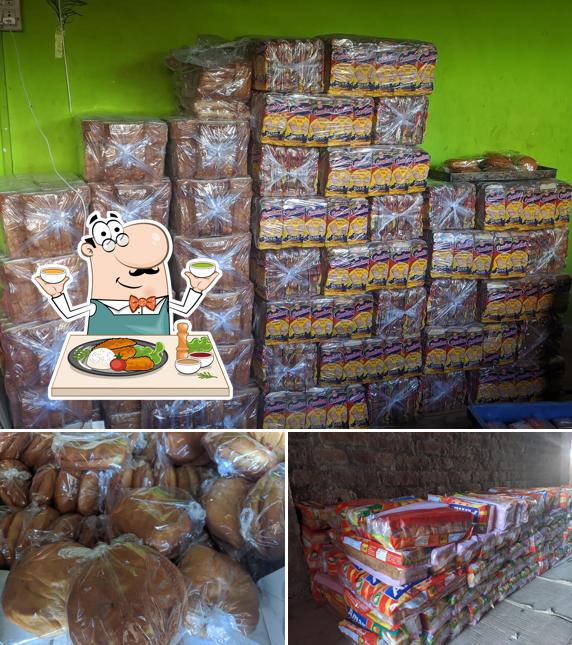Food at Annu Biscuite Bakery
