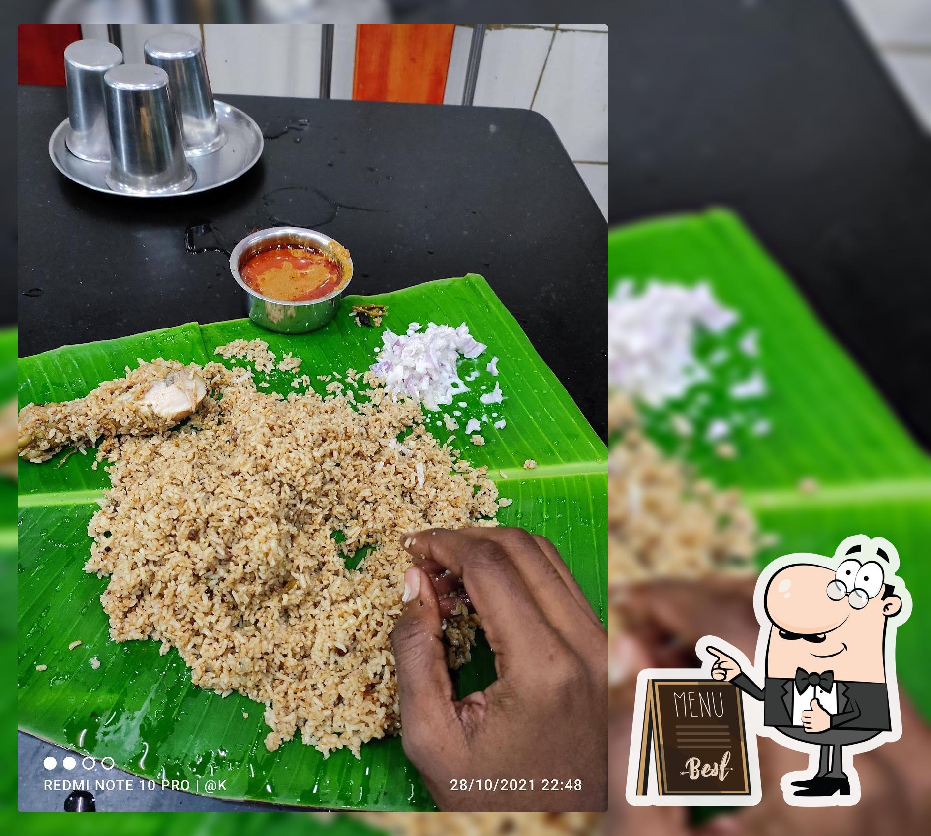 Cooku with kokoli photo