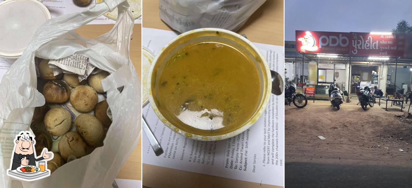 Meals at PUROHIT DAL BATI