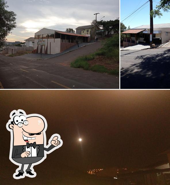 O exterior do Pizzaria Dom Felippe