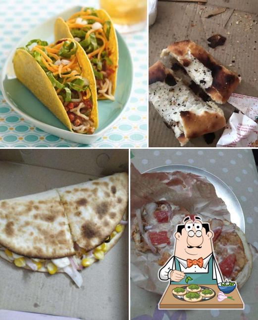 Tacos at Pizza Club 662