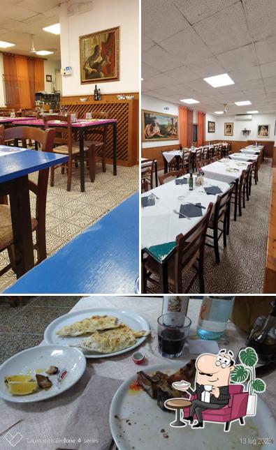 Siediti a un tavolo di Ristorante Trattoria Pizzeria Chiesanova