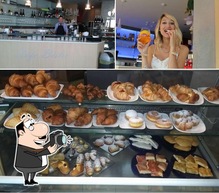 Guarda la immagine di Cafè bistró