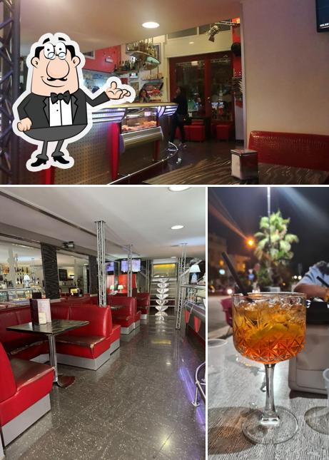 Gli interni di Caffè Pink Lady