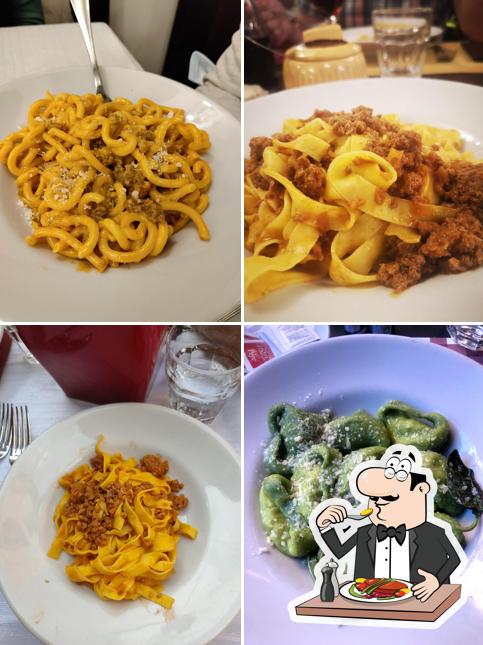 Platti al Trattoria Osteria Buca Manzoni