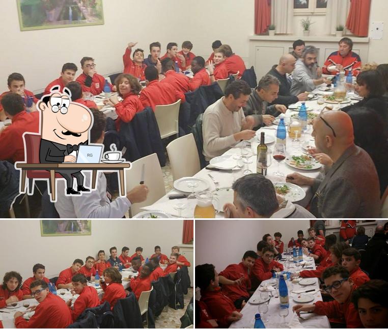 Dai un'occhiata agli interni di Pizzeria Ristorante Del Corso