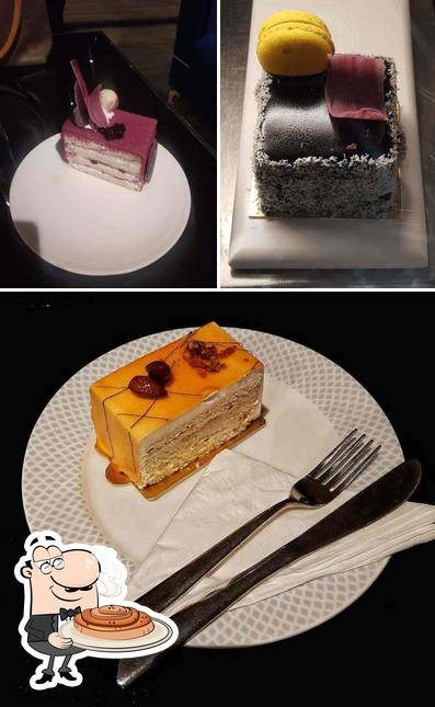Cup Cakes - Radisson Blu picture