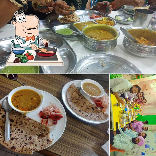 Chicken curry at Khatu Ji Vaishnu Dhaba