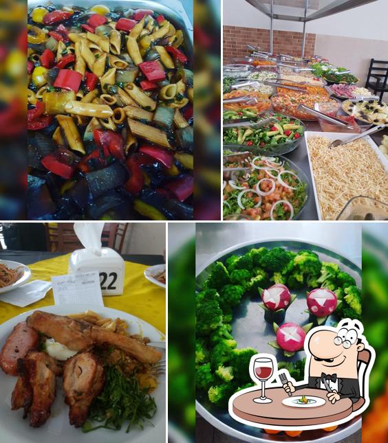 Comida em Churrascaria e Pizzaria Flor de Pequi