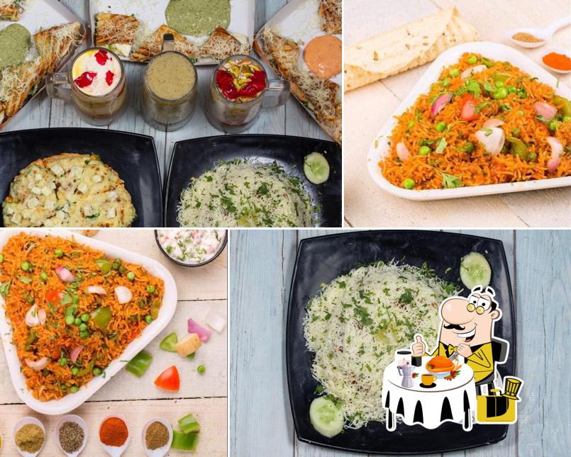 Food at FALAHAAR