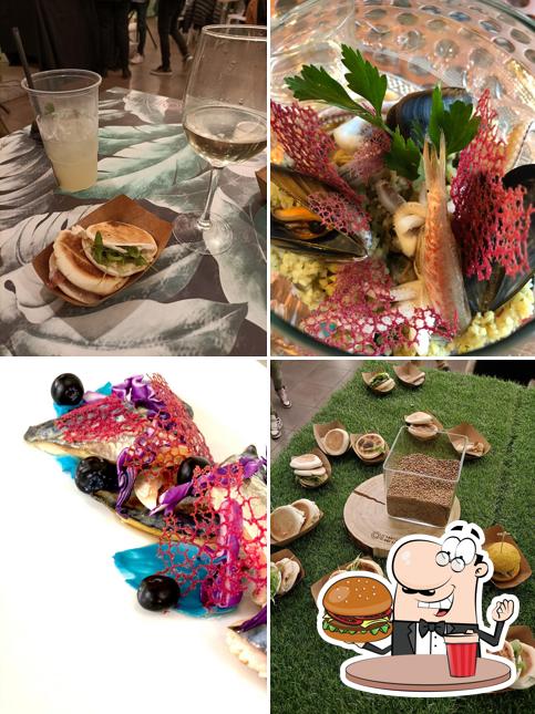 Prenditi un hamburger a Atipico Risto Eventi by Sartoria dei Sapori - ristorante per eventi privati e aziendali