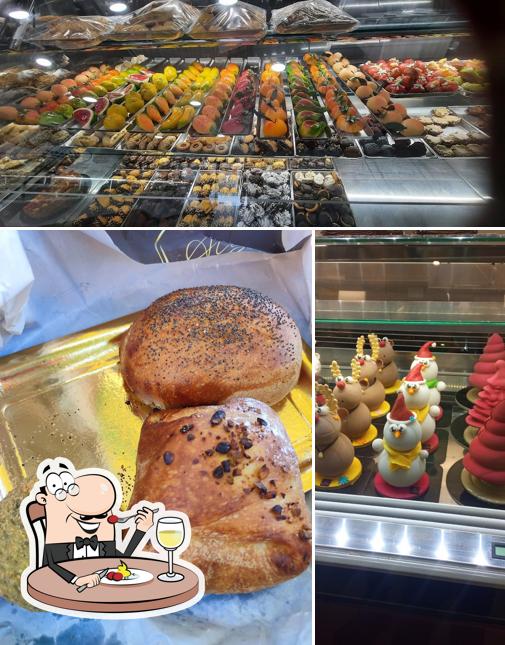 Platti al Pasticceria Albanese - Via Granciara, 12