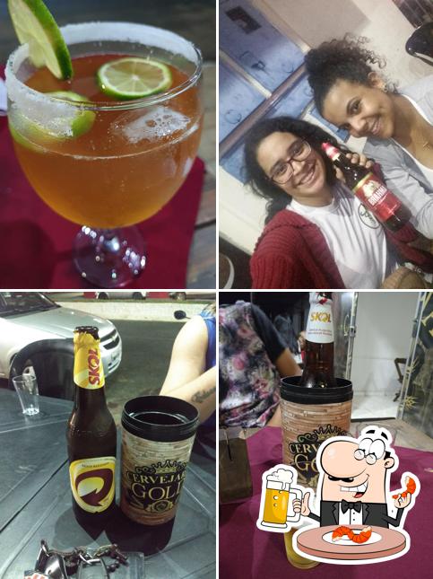 Desfute uma tulipa de cerveja leve ou escura