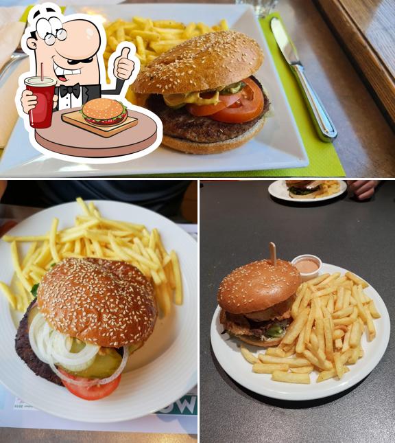 Ordina un hamburger a Restaurant Distel