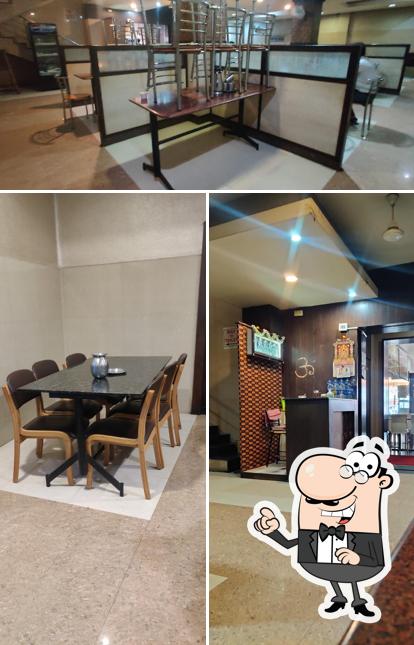 Hotel Sri Annapoorna, Chennai -Bangalore Hihway,