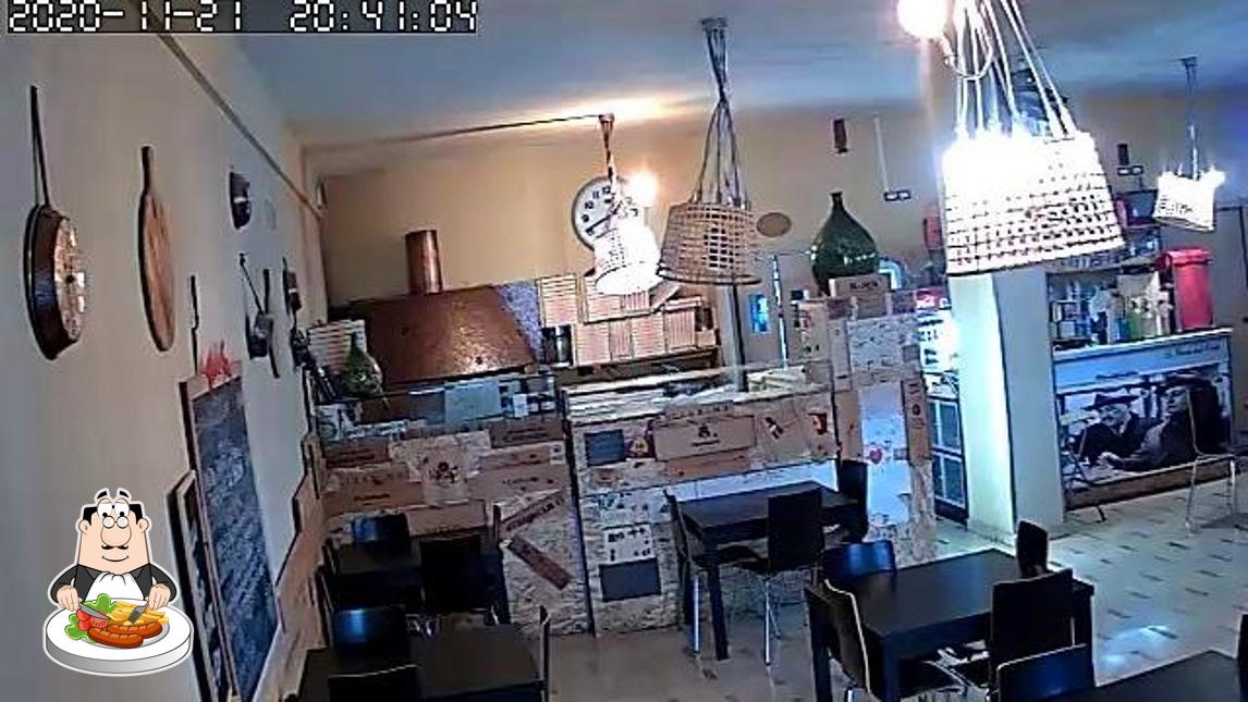 Platti al L'Artigiano della cucina