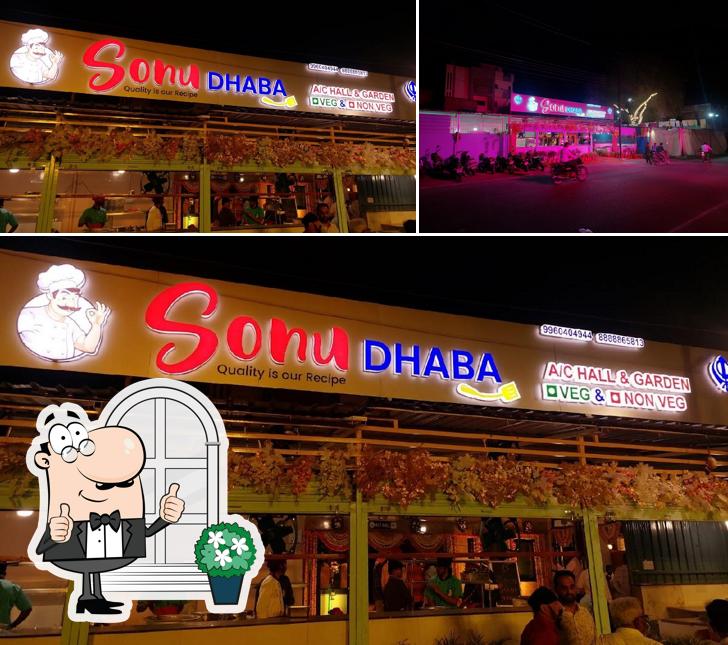 The exterior of Sonu Dhaba