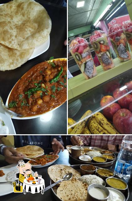 Food at KAILASH SAROVAR, KHOPOLI