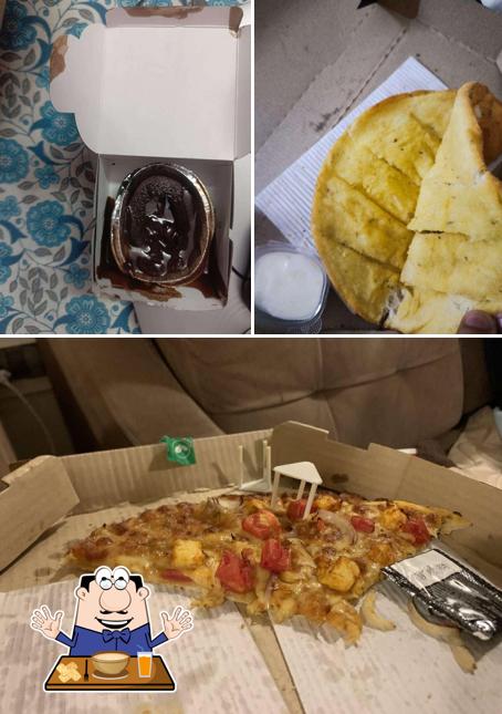 Food at LeanCrust Pizza - ThinCrust Experts
