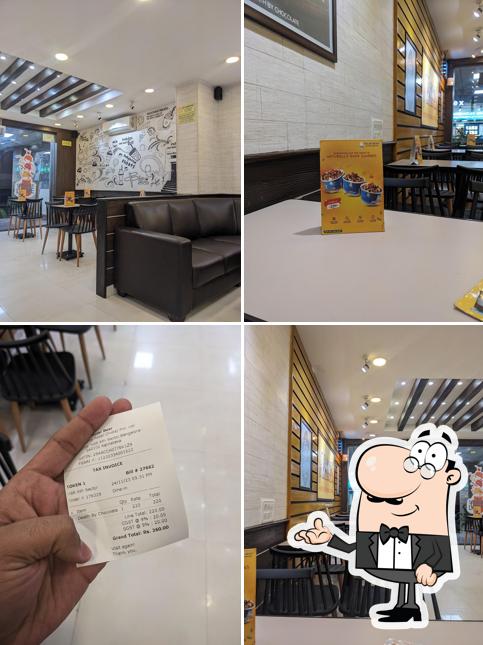 Check out how Polar Bear Ice Cream Sundaes - HSR 6th Sector looks inside