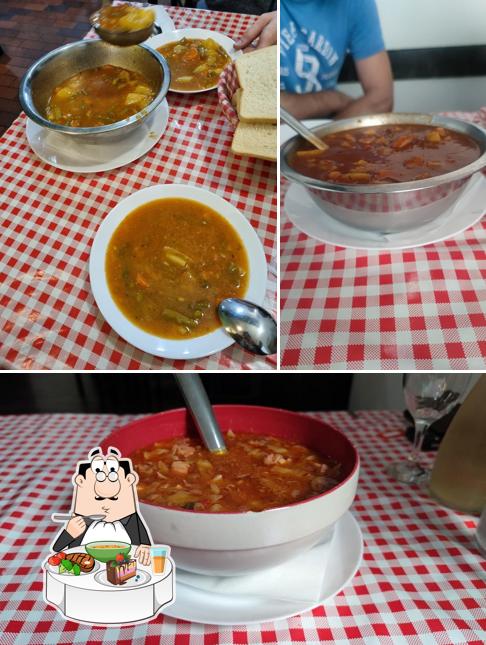 Zuppa calda e acida al Krčma Bucifal