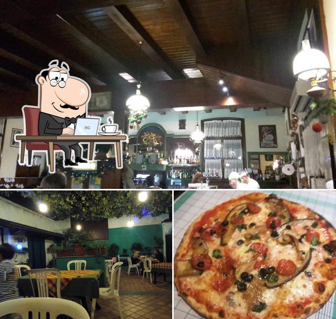 La interni e pizza del ristorante
