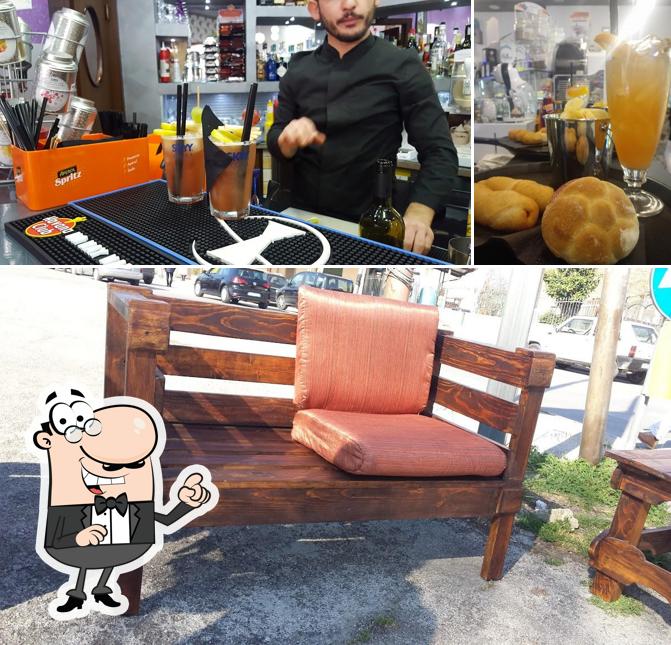 Tra le diverse cose da Fisio Premium si possono trovare la interni e cibo