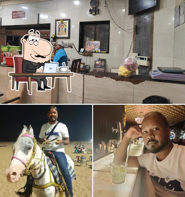 Take a seat at one of the tables at Hotel kanna