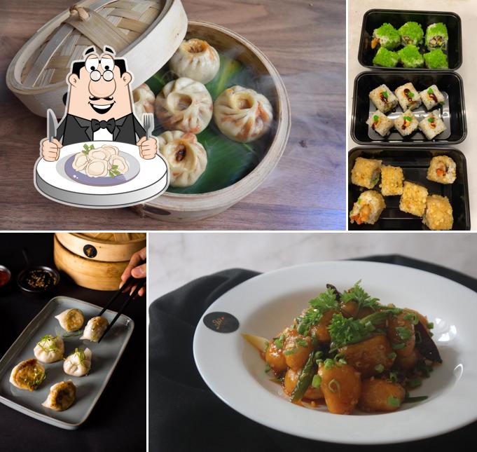 Dumplings at Oishi - Pan Asian Kitchen