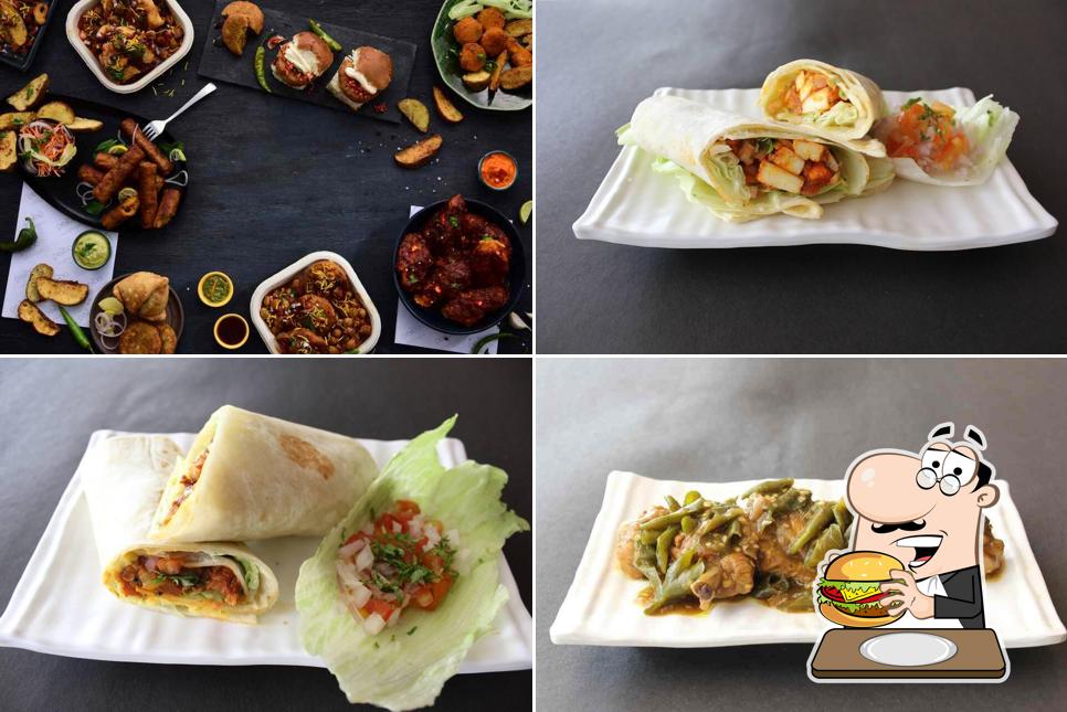 Order a burger at Petoo