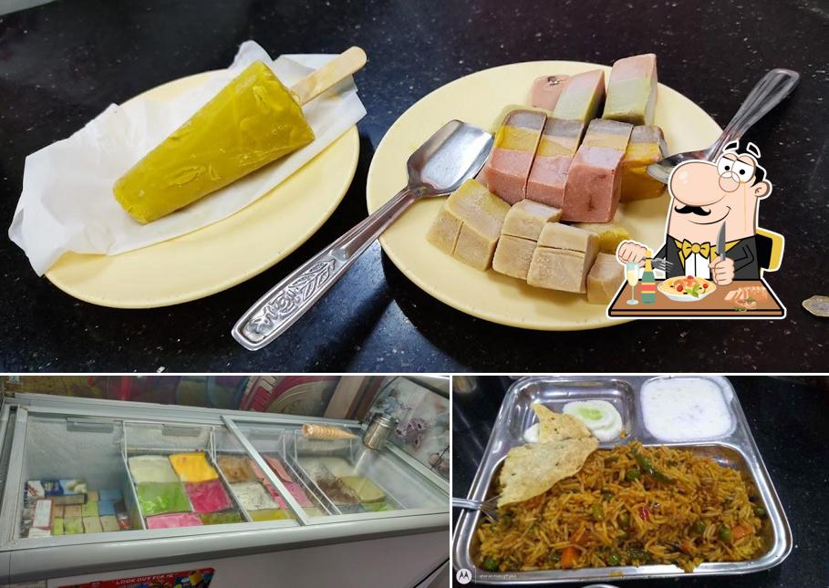 Pad thai at Sharma Icecrem & Pavbhaji