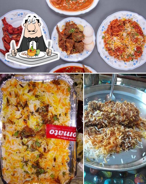 Food at Al-Lazeez Parcel Point