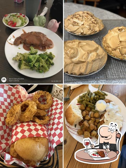 Deborah’s Kitchen Table, Goliad - Restaurant menu, prices and reviews