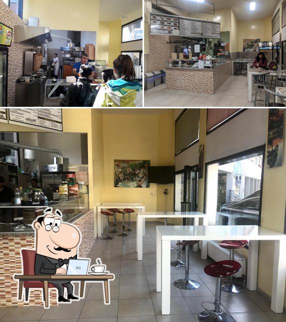 Gli interni di Istanbul Kebab Pizza Grill