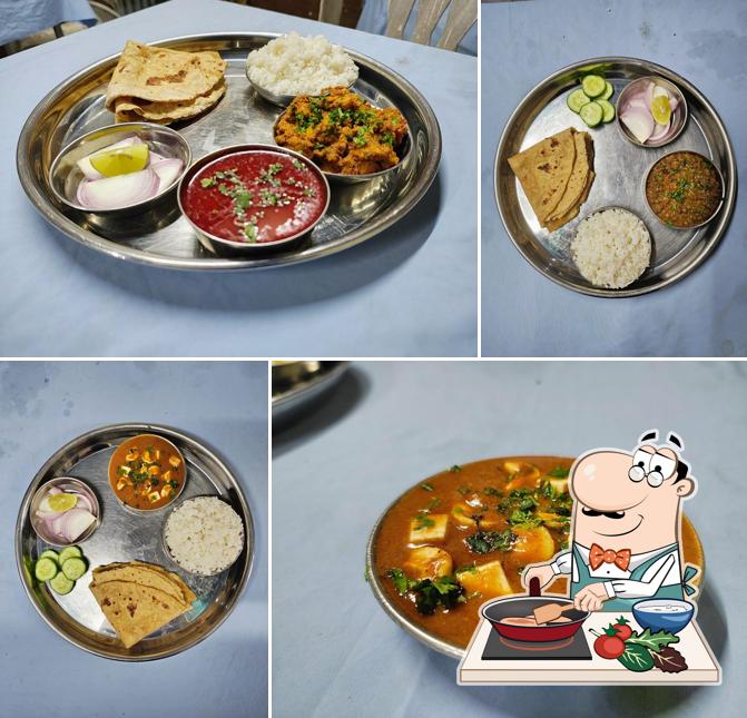 Sumit Bhojnalaya ( Restaurant ) , Ashta