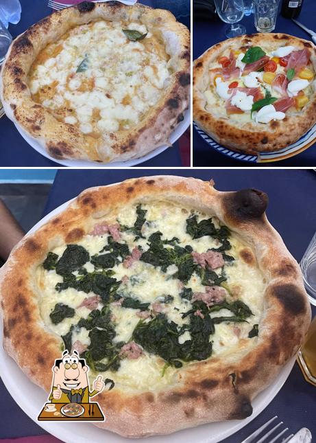 Mirko Pizza,Grill e cucina