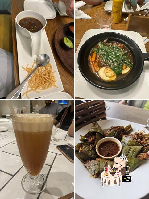 Ramen at Cafe Holiday