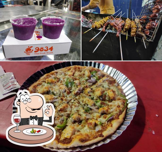 Food at Ahmedabad's Food Truck Park