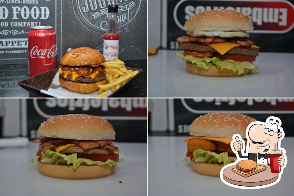 Consiga um hambúrguer no Fast Burguer Hamburgueria Taquara