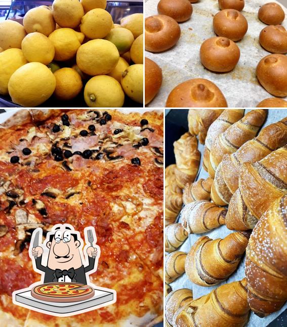 Ordina una pizza a Bar Pasticceria Persephone