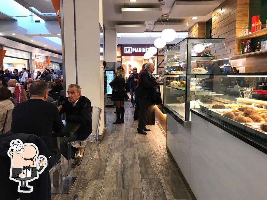 Ecco un'immagine di Caffè Razzano