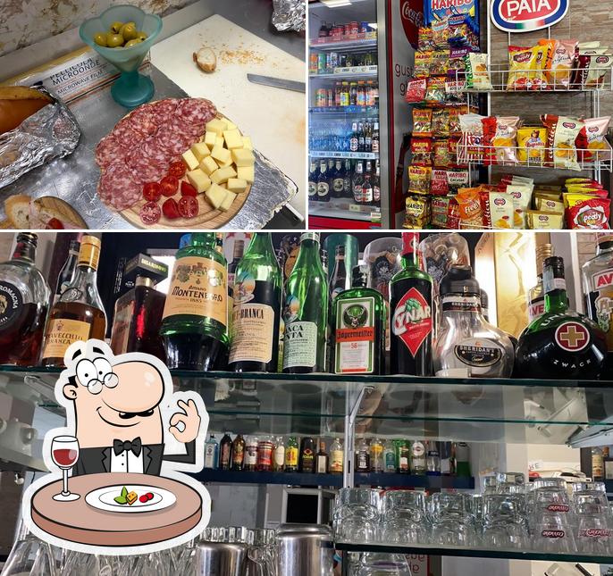 La foto della cibo e birra di Bar Centrale