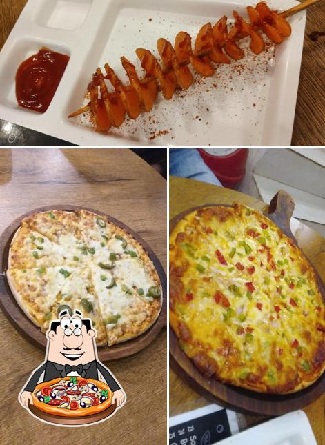 Order pizza at Seven Cafe "The Foodies Place "